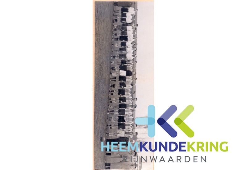 1953 Gemeente Elftal H&A Torbecke Gendt geschonken door F.Verborg Coll. HKR